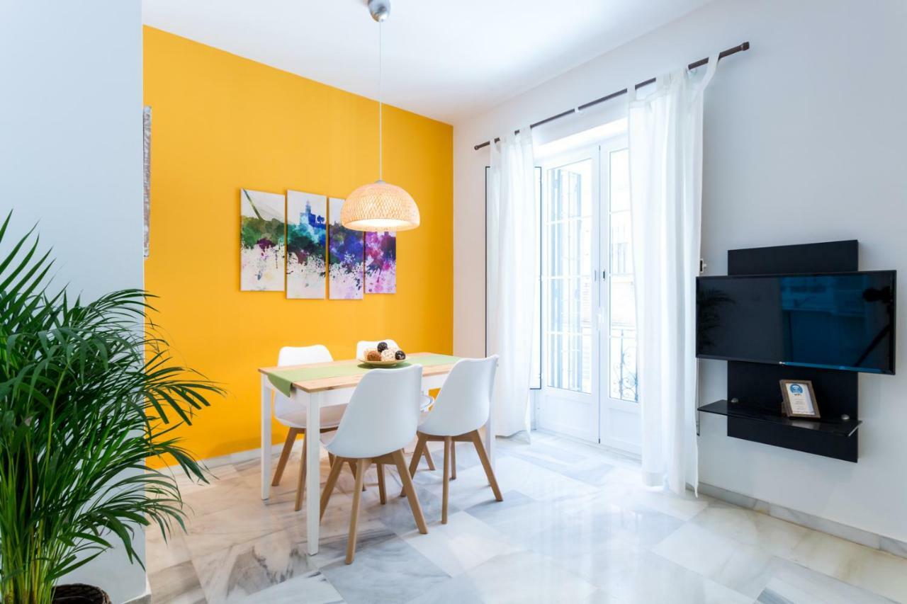 Uniko Home Sevilla Εξωτερικό φωτογραφία