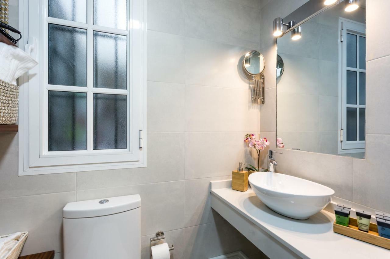 Uniko Home Sevilla Εξωτερικό φωτογραφία