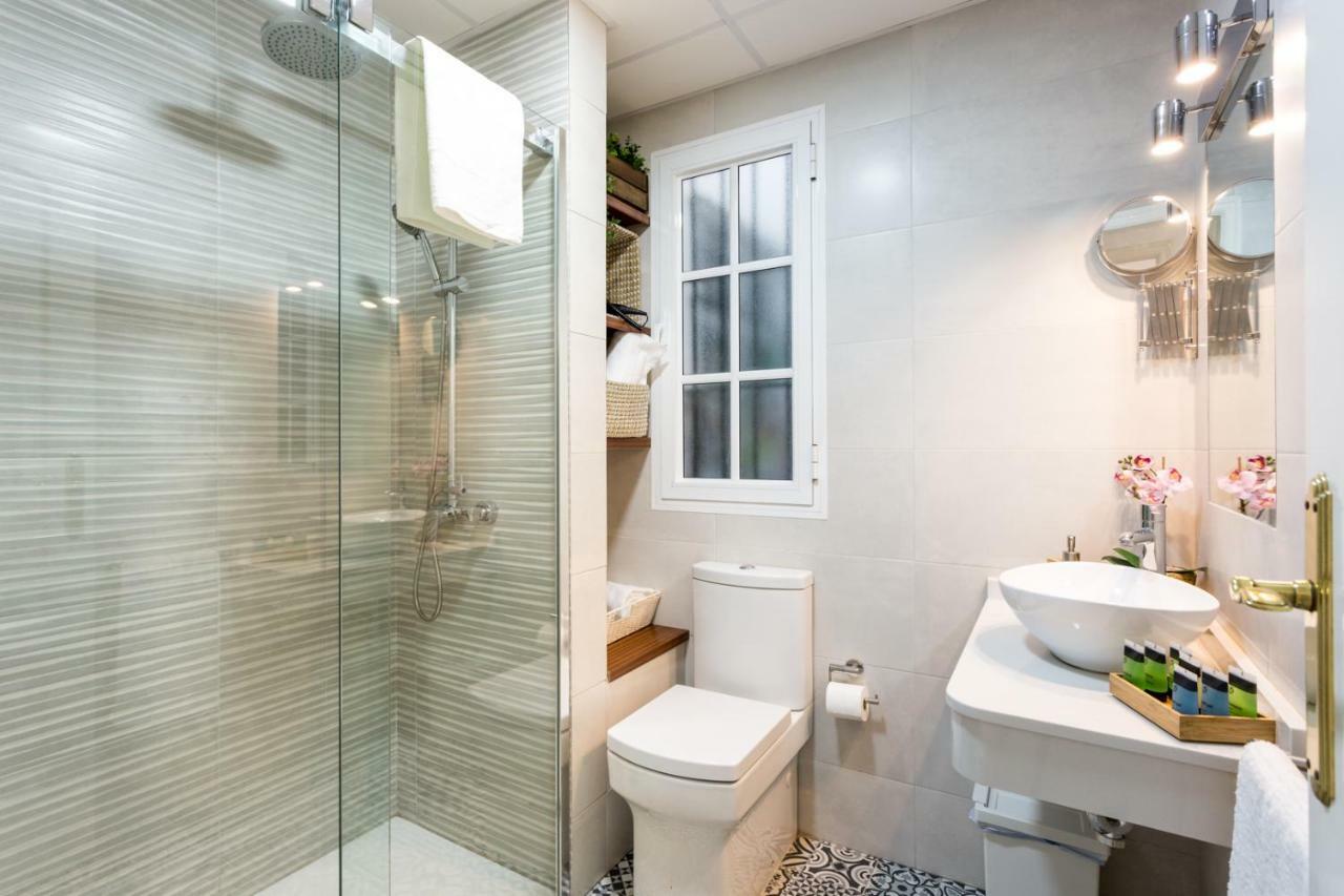 Uniko Home Sevilla Εξωτερικό φωτογραφία