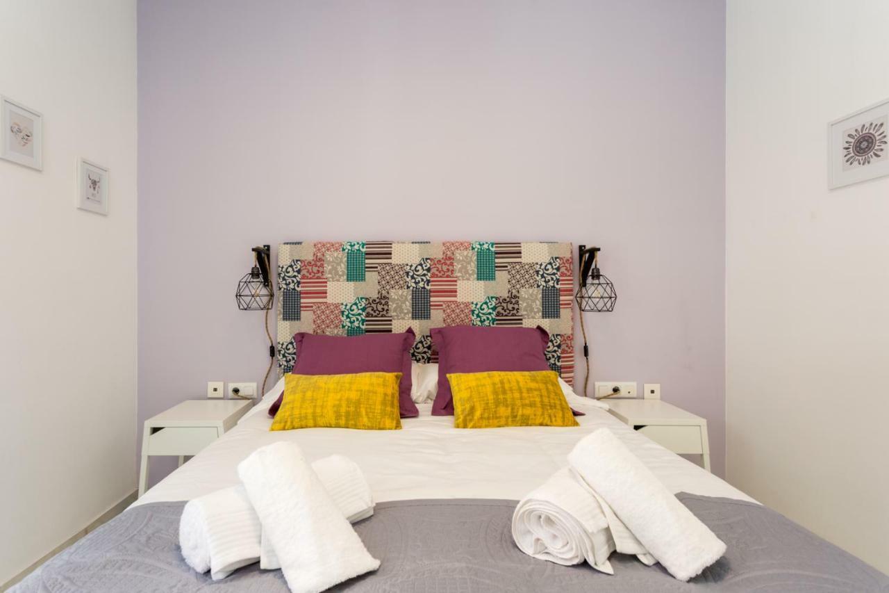 Uniko Home Sevilla Εξωτερικό φωτογραφία