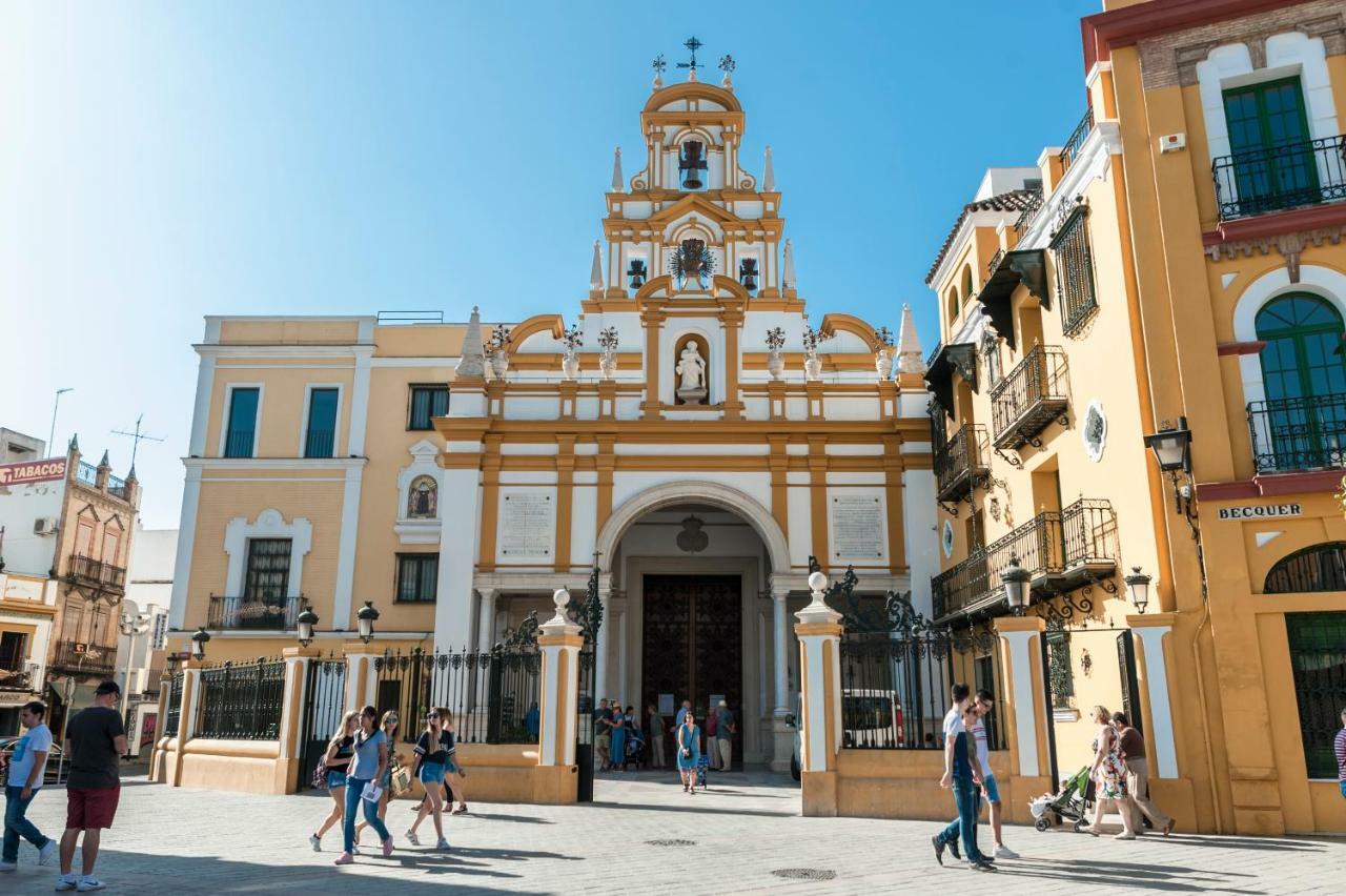 Uniko Home Sevilla Εξωτερικό φωτογραφία